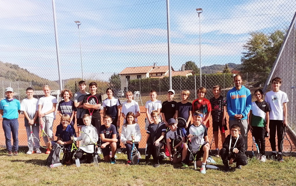 classe tennis école collège notre dame la faye aurec sur loire